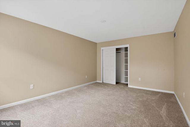 803 WHISPERING BROOKE DR, Newtown Square, PA 19073