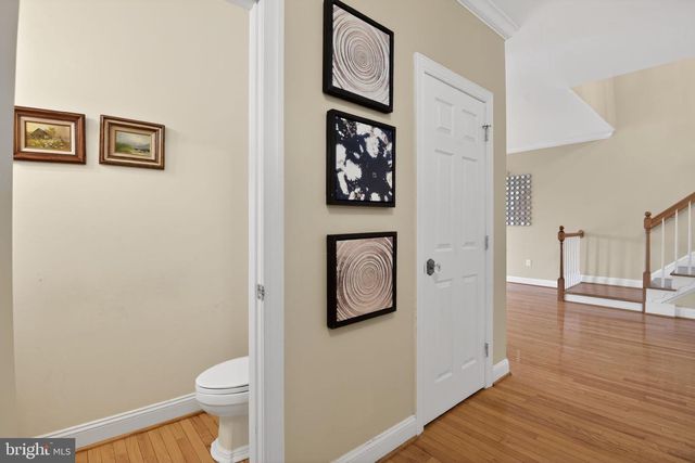 803 WHISPERING BROOKE DR, Newtown Square, PA 19073