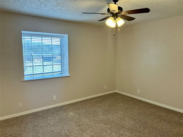 2804 Skyway CIR 101, Austin, TX 78704