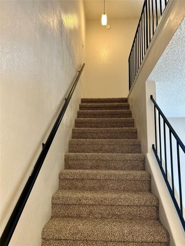 2804 Skyway CIR 101, Austin, TX 78704