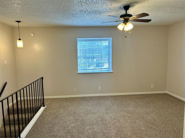 2804 Skyway CIR 101, Austin, TX 78704
