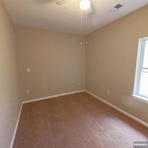 547 Elm Street, Kearny, NJ 07032