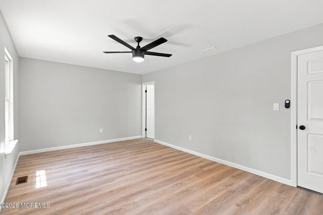 47 Oak Lane, Eatontown, NJ 07724