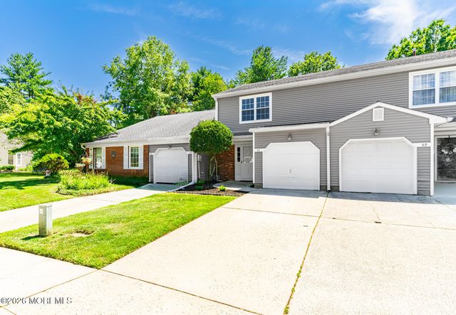47 Oak Lane, Eatontown, NJ 07724