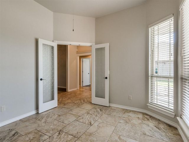 1059 Fox Run Lane, Blanchard, OK 73010