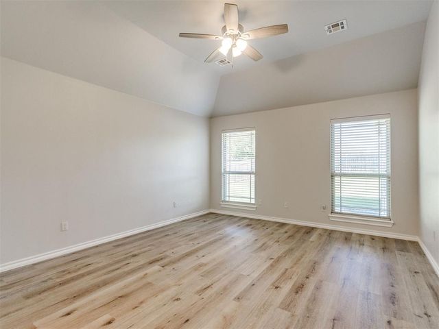 1059 Fox Run Lane, Blanchard, OK 73010