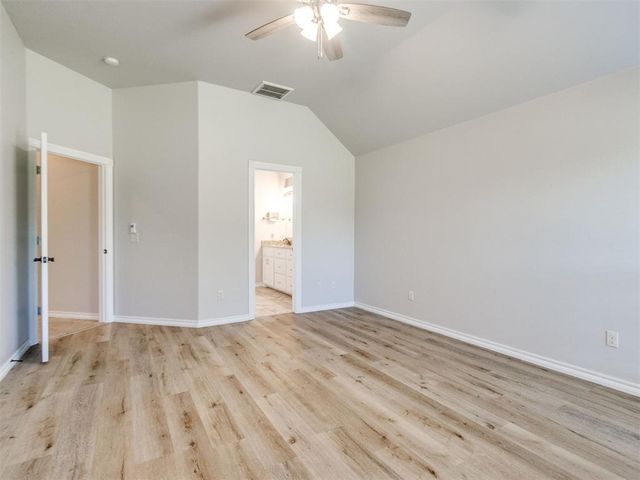 1059 Fox Run Lane, Blanchard, OK 73010