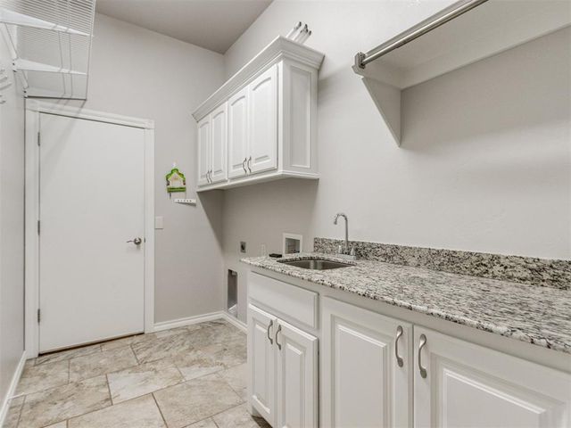 1059 Fox Run Lane, Blanchard, OK 73010