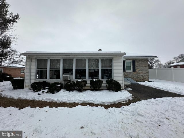 175 ORCHARD CIRCLE, Greencastle, PA 17225