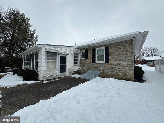 175 ORCHARD CIRCLE, Greencastle, PA 17225