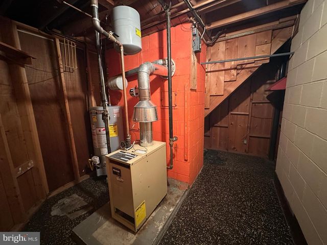 175 ORCHARD CIRCLE, Greencastle, PA 17225