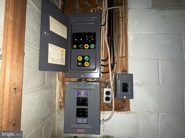 175 ORCHARD CIRCLE, Greencastle, PA 17225