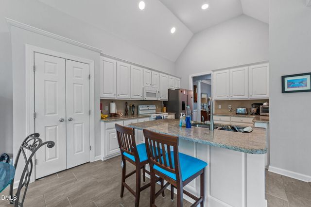 105 Michael Way, Clayton, NC 27520