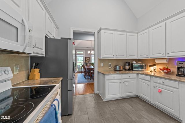 105 Michael Way, Clayton, NC 27520