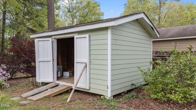 105 Michael Way, Clayton, NC 27520