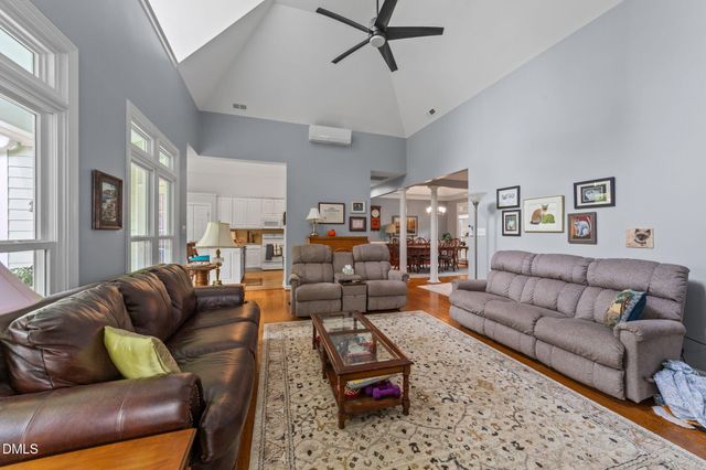 105 Michael Way, Clayton, NC 27520