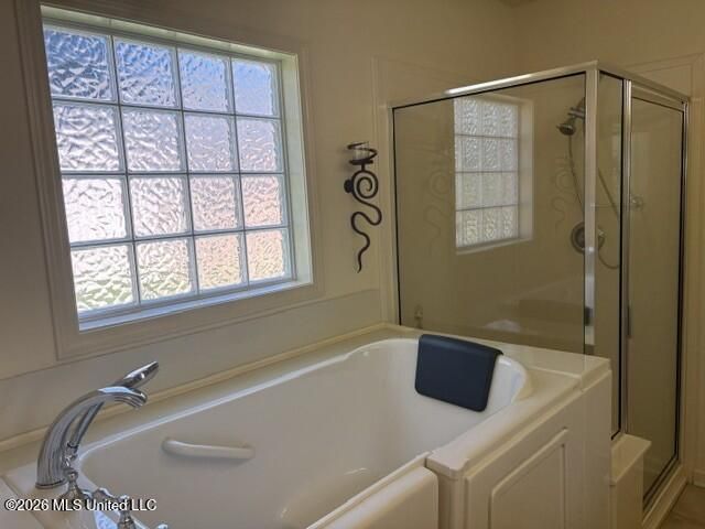 211 S Twin Lakes, Clinton, MS 39056