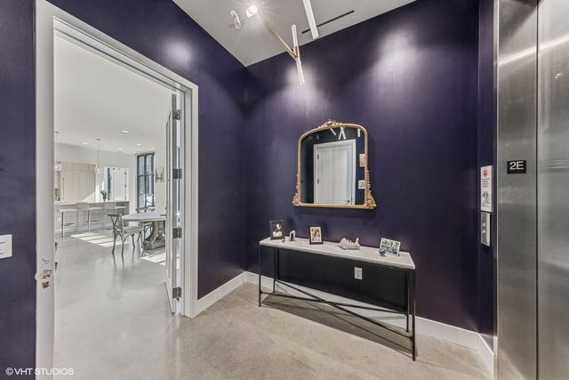 900 W Washington Boulevard 202, Chicago, IL 60607