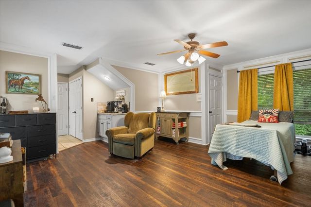 226 Pinewood Lane, Hideaway, TX 75771