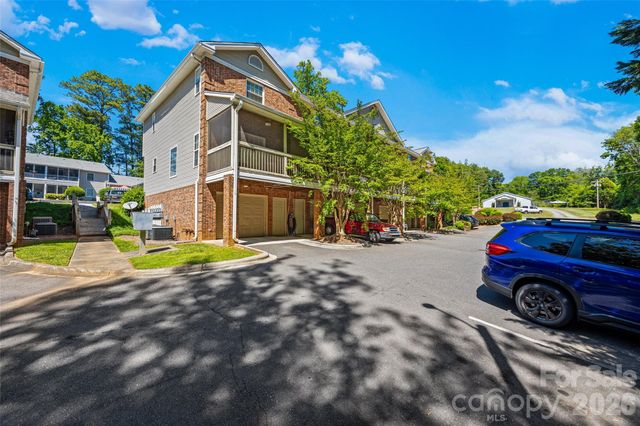 1261 Charlotte Avenue, Rock Hill, SC 29732