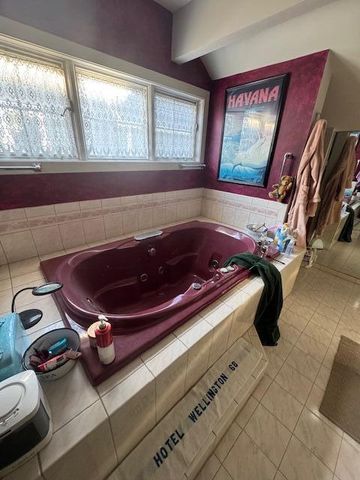 211 W 10th Street, Michigan City, IN 46360