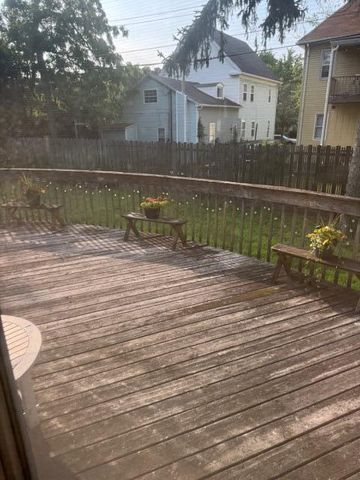 211 W 10th Street, Michigan City, IN 46360