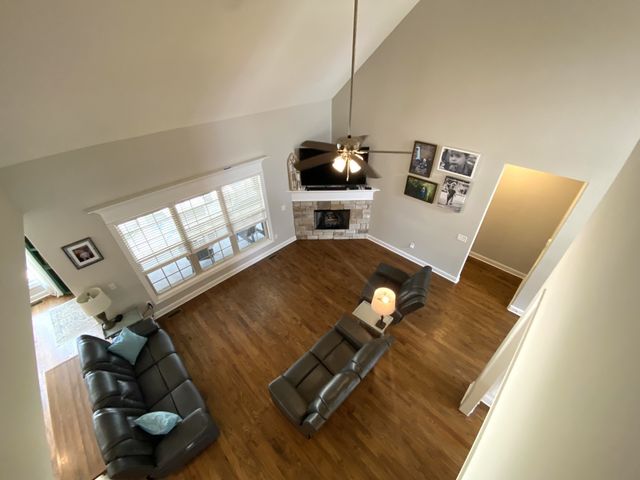 2303 Lionheart Dr, Murfreesboro, TN 37130