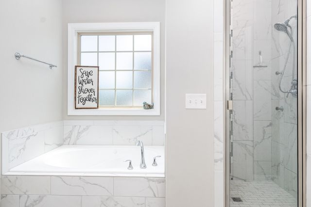 2303 Lionheart Dr, Murfreesboro, TN 37130