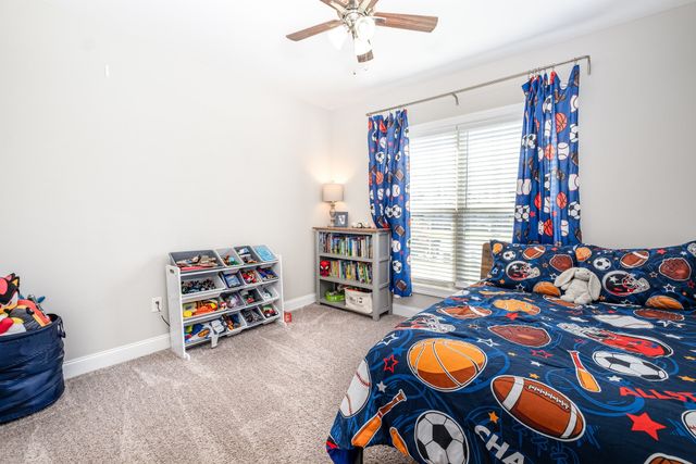 2303 Lionheart Dr, Murfreesboro, TN 37130