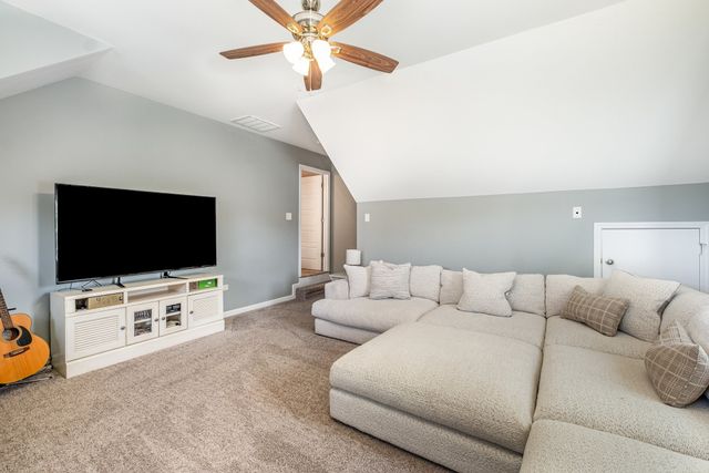 2303 Lionheart Dr, Murfreesboro, TN 37130