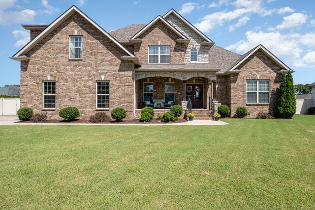2303 Lionheart Dr, Murfreesboro, TN 37130