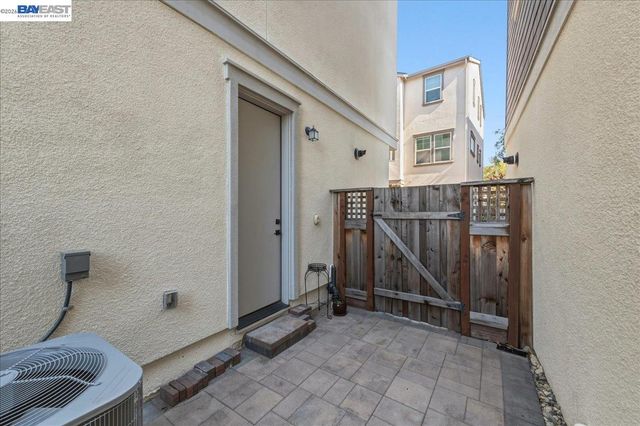 4367 Panorama Dr, Dublin, CA 94568
