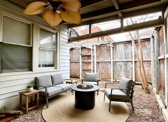 3717 Throckmorton Street, Dallas, TX 75219