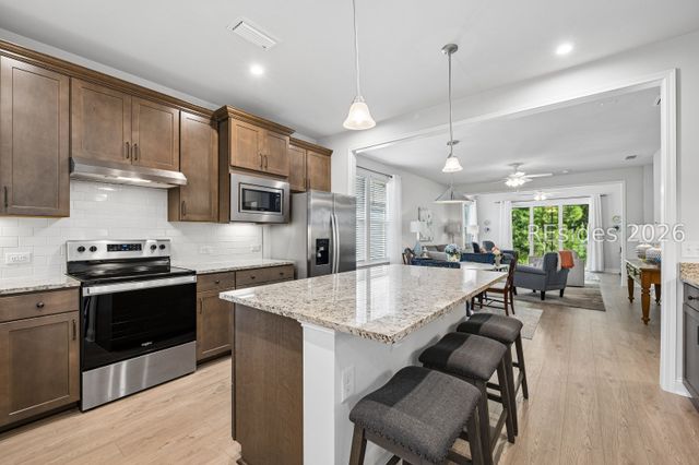 435 Blue Jay Ln, Bluffton, SC 29909