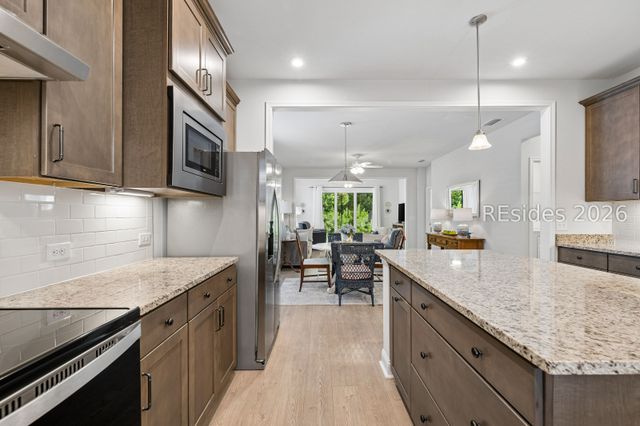 435 Blue Jay Ln, Bluffton, SC 29909
