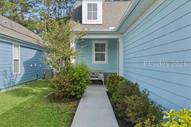 435 Blue Jay Ln, Bluffton, SC 29909