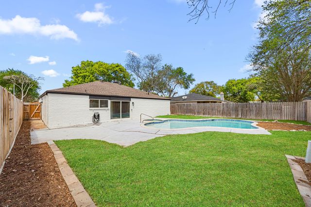 13607 Cherrydown Street, Sugar Land, TX 77498