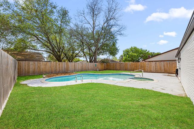13607 Cherrydown Street, Sugar Land, TX 77498