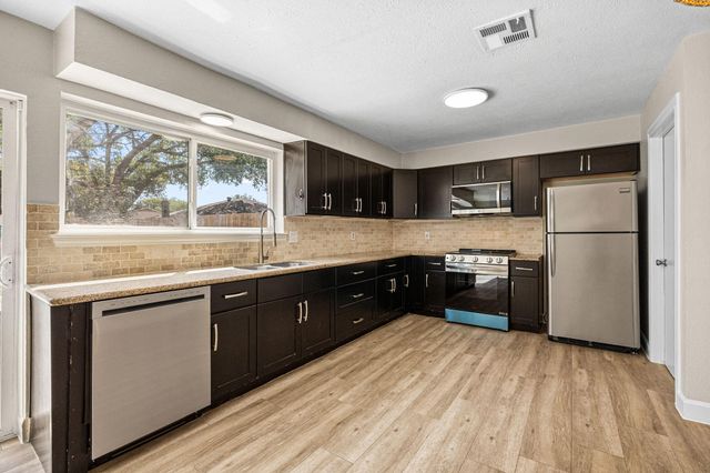 13607 Cherrydown Street, Sugar Land, TX 77498