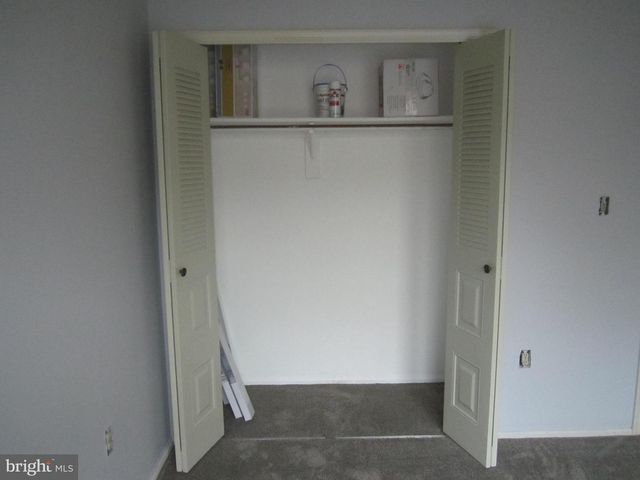 92 VERSAILLES CT, Hamilton, NJ 08619