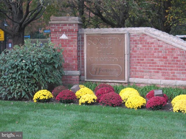 92 VERSAILLES CT, Hamilton, NJ 08619