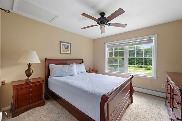 9 Castle Hill Rd, Stockbridge, MA 01262