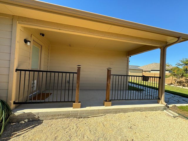 11736 Carbrook RD, Manor, TX 78653