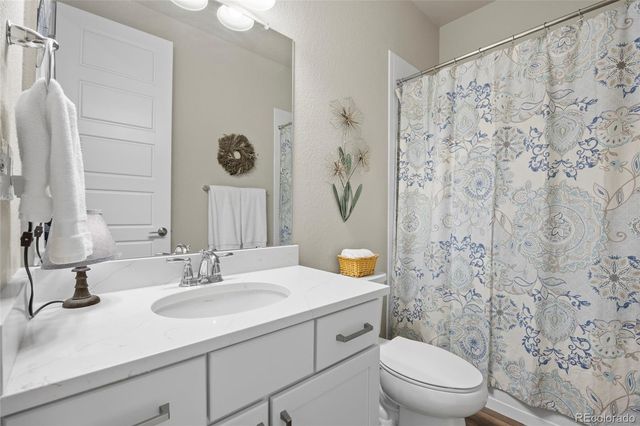 164 Rockingham Circle, Castle Pines, CO 80108