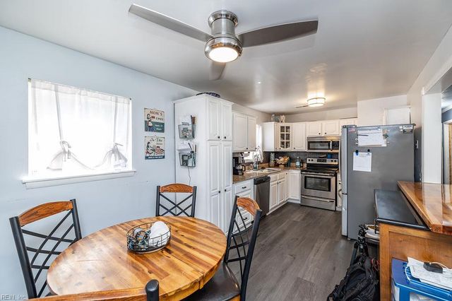 3940 Starboard RD, Chesapeake, VA 23321