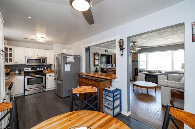 3940 Starboard RD, Chesapeake, VA 23321