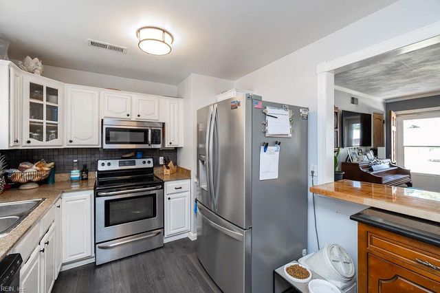 3940 Starboard RD, Chesapeake, VA 23321
