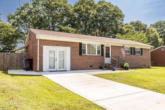 3940 Starboard RD, Chesapeake, VA 23321
