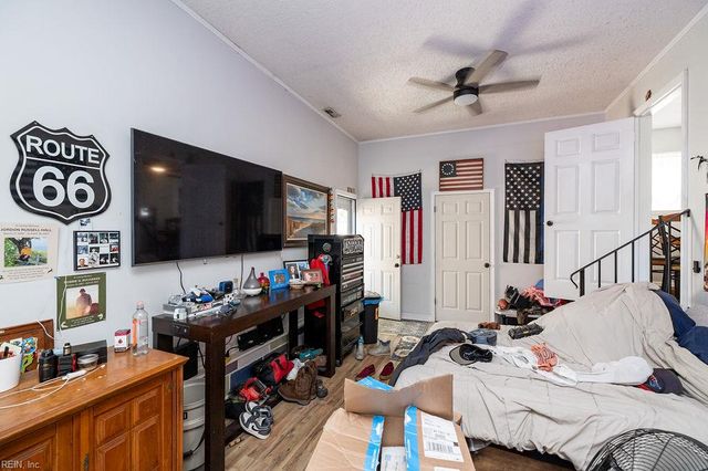 3940 Starboard RD, Chesapeake, VA 23321