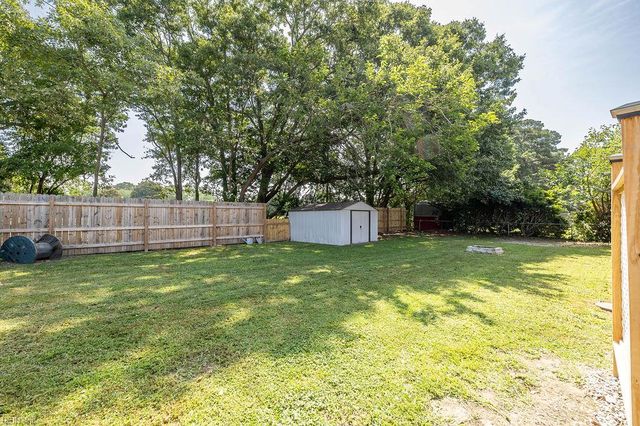 3940 Starboard RD, Chesapeake, VA 23321